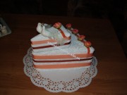 uterakova torta svadobna